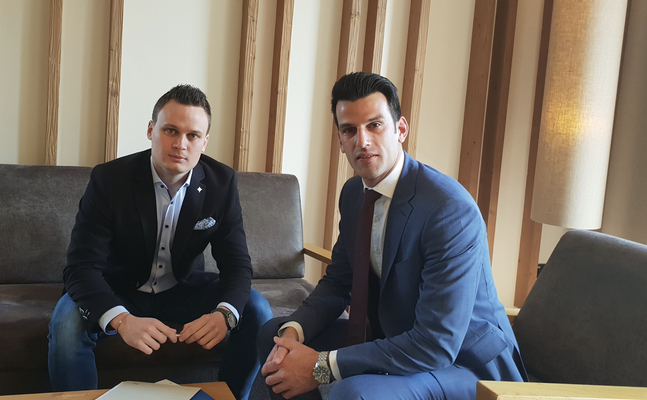 In Judenau machen Freunde des Bürgermeisters das große Geschäft