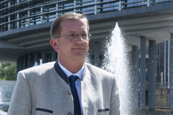 FPÖ-Kommunalsprecher Dieter Dorner fordert ÖVP-Skandalbürgermeister zum Rücktritt auf! 